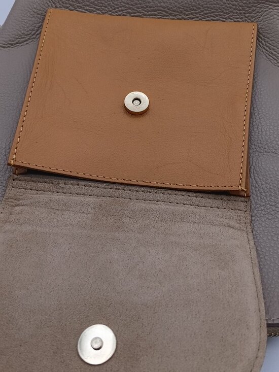 DIVINA FERENZE Beige and Caramel Leather Backpack Purse w/ Gold Color Hardware main image 5